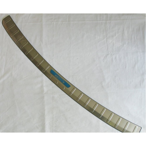 Накладка на задний бампер Honda CR-V 2018